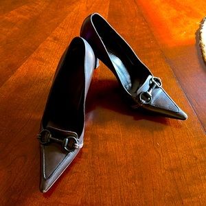 Gucci pointy toe heels